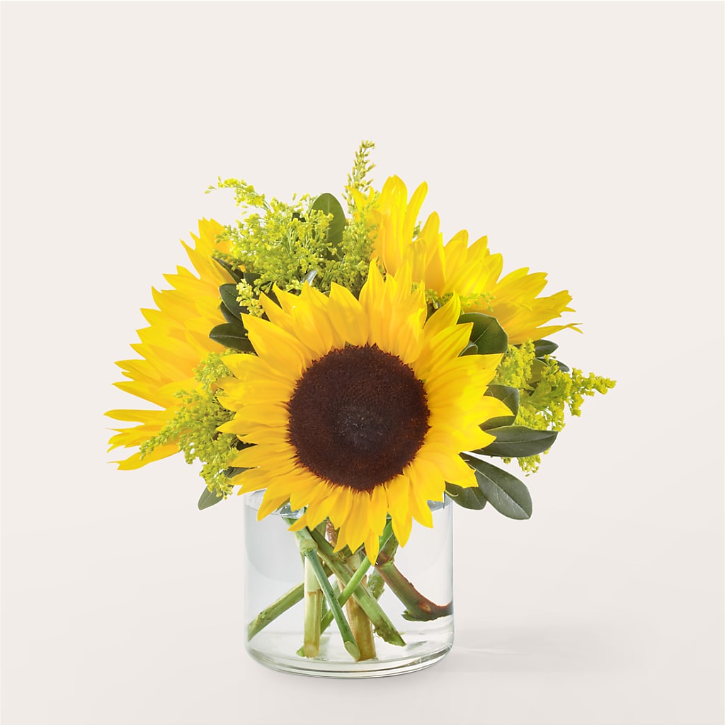 Beaming Sunflower Bouquet – LARRY'S FLORIST, Cliffside Park NJ