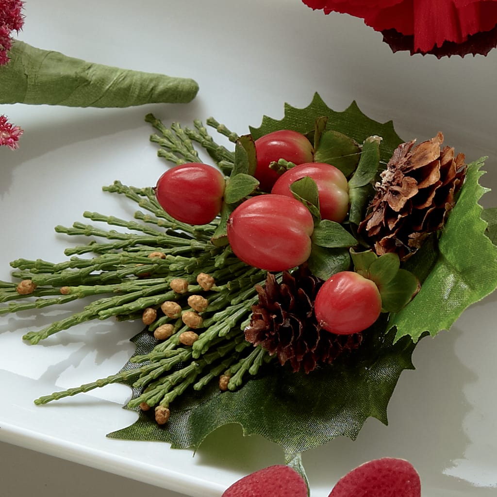 Red Berry Boutonniere – LARRY'S FLORIST, Cliffside Park NJ
