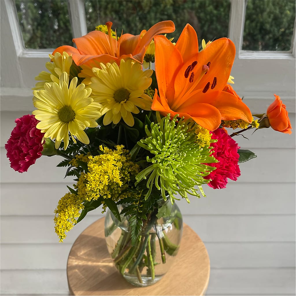 Bold & Bright – A Florist Original – LARRY'S FLORIST, Cliffside Park NJ