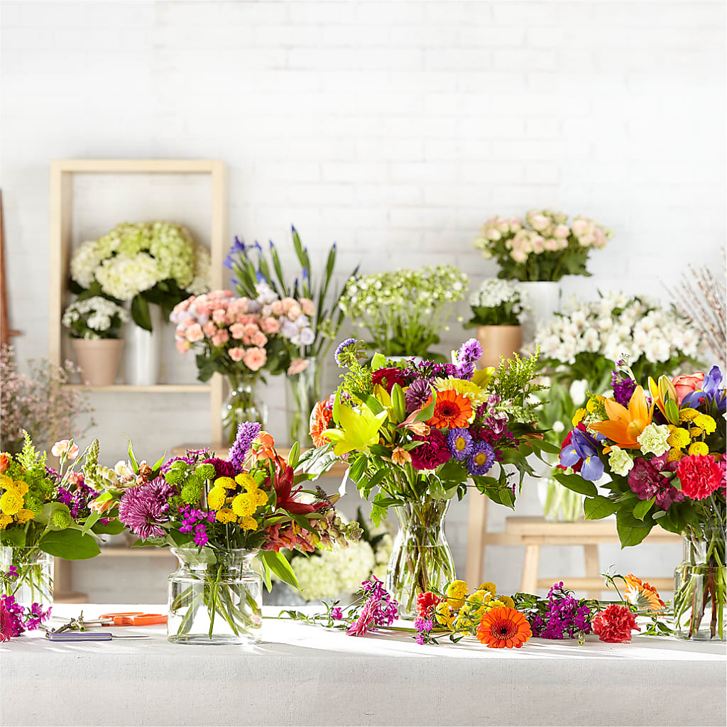 Bold & Bright – A Florist Original – LARRY'S FLORIST, Cliffside Park NJ