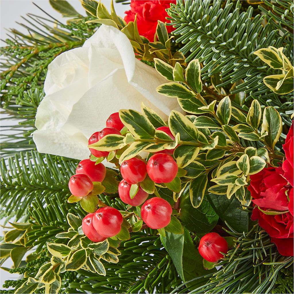 December Dreams Centerpiece – LARRY'S FLORIST, Cliffside Park NJ