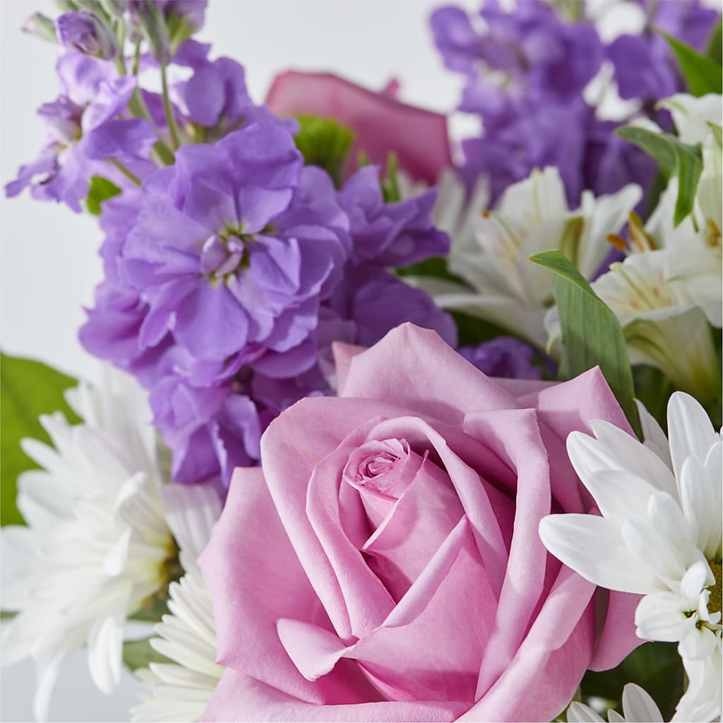 Garden of Peace Bouquet – LARRY'S FLORIST, Cliffside Park NJ