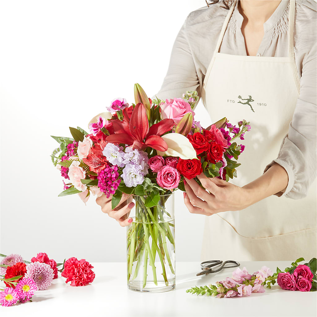 Swooning Over You - A Luxury Florist Original – LARRY'S FLORIST, Cliffside Park NJ