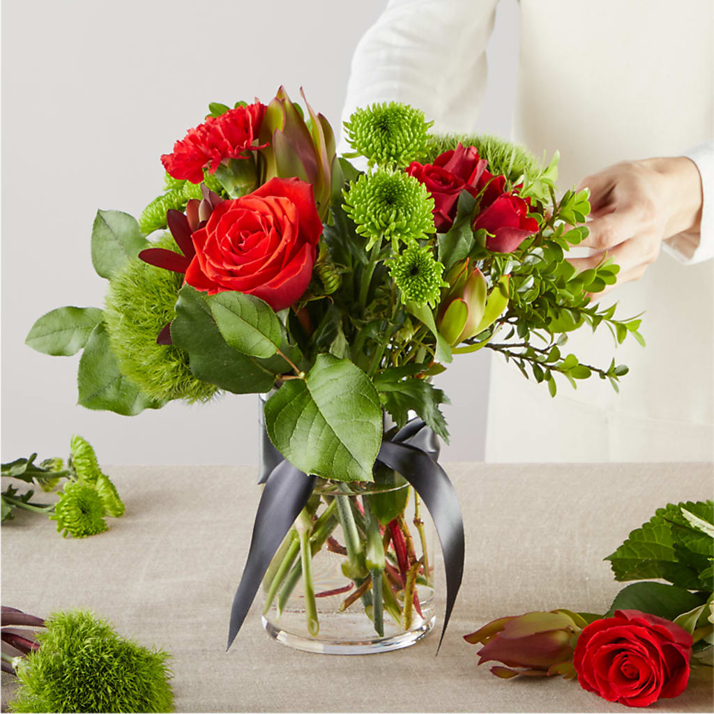 Heritage Kindle – A Florist Original – LARRY'S FLORIST, Cliffside Park NJ