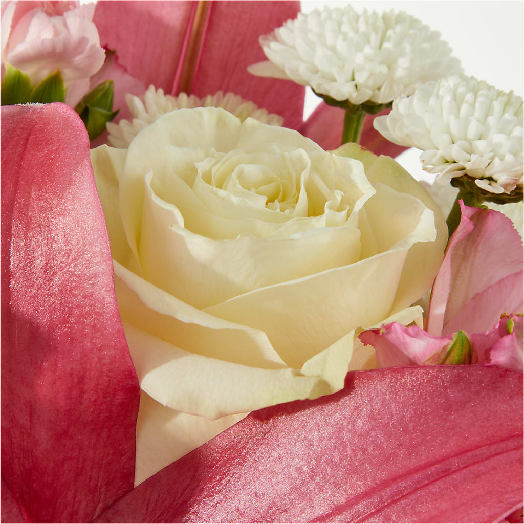 Piece of Cake Bouquet – LARRY'S FLORIST, Cliffside Park NJ