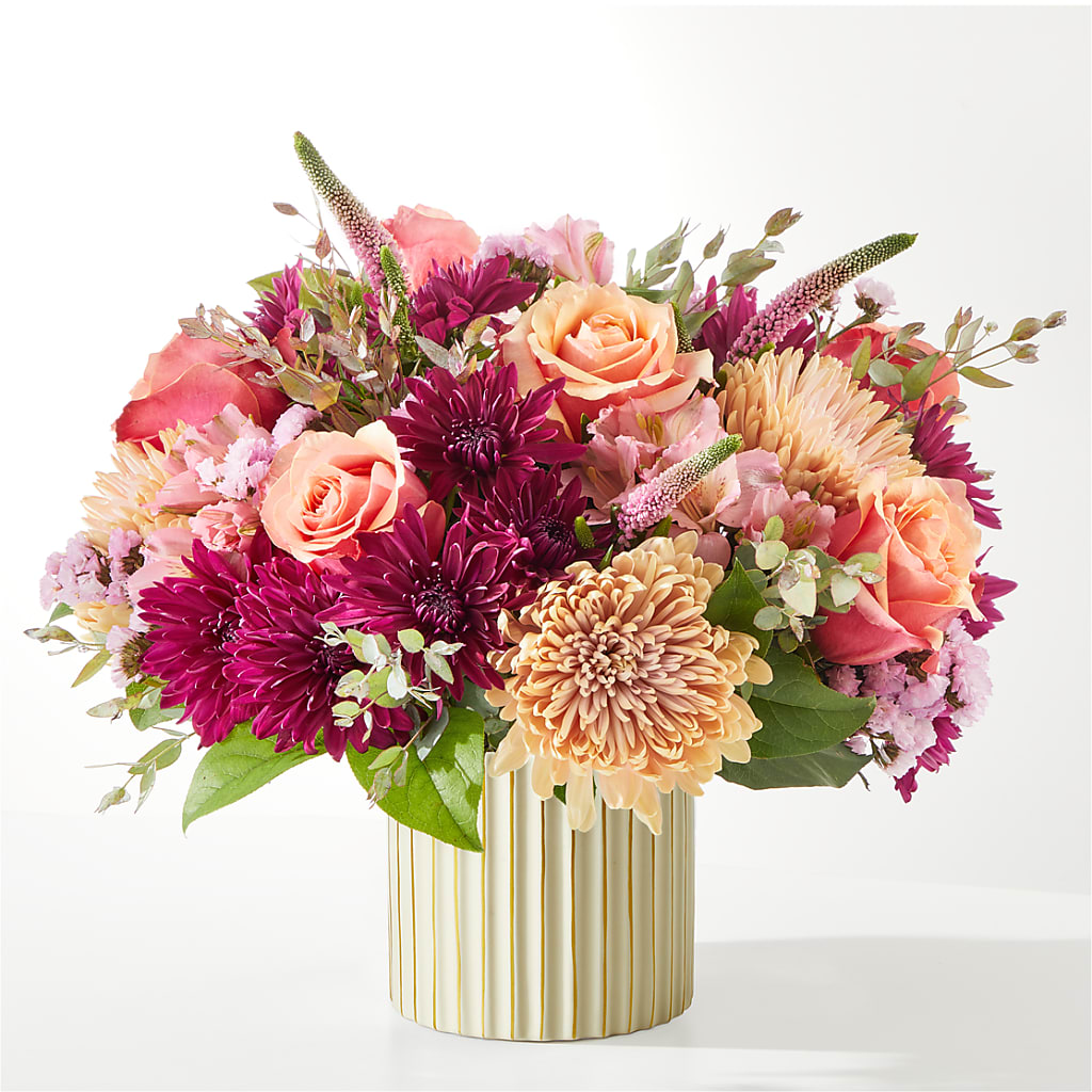 Berry Cobbler Bouquet with Ivory Vase – LARRY'S FLORIST, Cliffside Park NJ