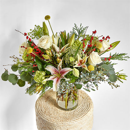 Berry & Bright Bouquet – LARRY'S FLORIST, Cliffside Park NJ