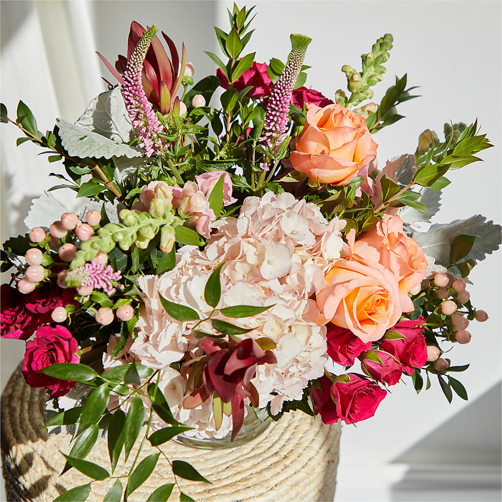 Glitz & Glam Bouquet – LARRY'S FLORIST, Cliffside Park NJ