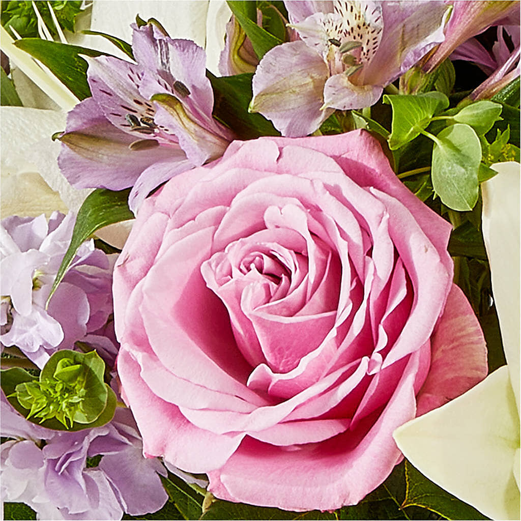 Daydreamer Bouquet – LARRY'S FLORIST, Cliffside Park NJ